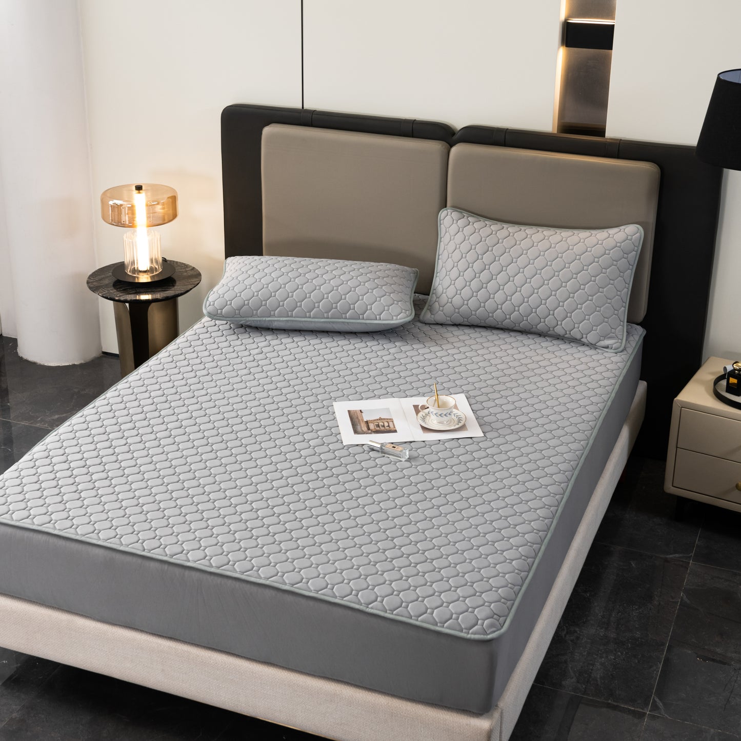 A new generation of cold master, cold silicone mat series， Waterproof Quilted Deep Pocket Mattress Cover - Soft Comfort, Easy Care, Bedroom and Guest Room Essential.