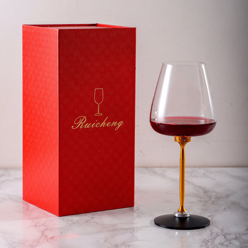 Creative spinning wine glasses，Diamond gyro decanter Light luxury box